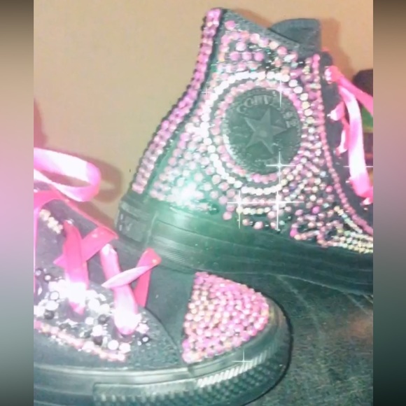 Custom Converse Sneakers - Picture 2 of 3